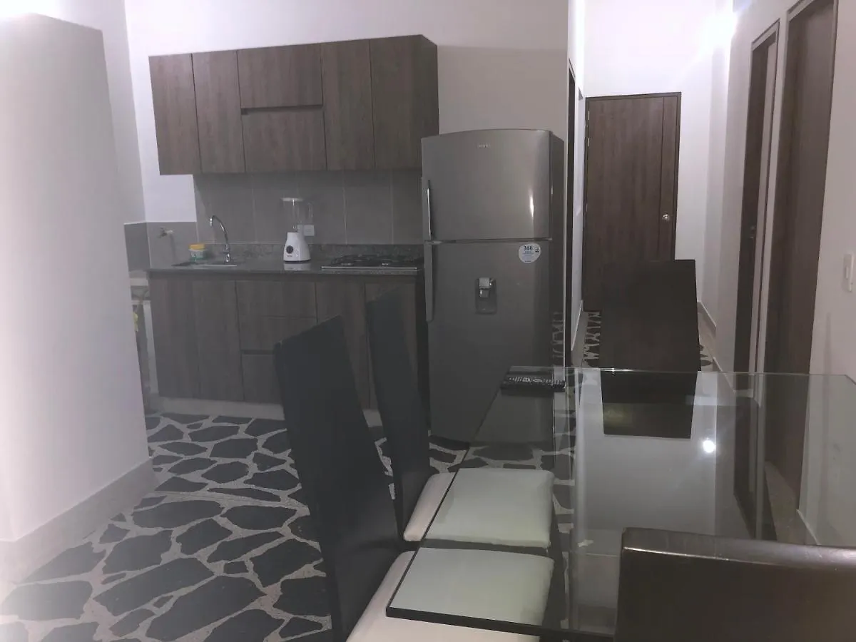 Apartamento Apartamento Amplio En Laureles, Excelente Ubicacion, 3 Alcobas 403 Medellín