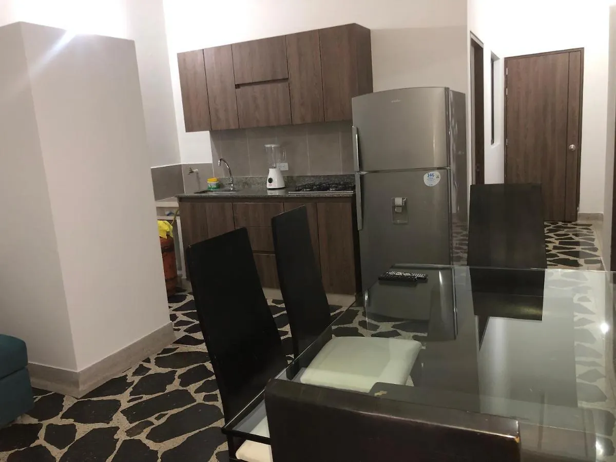 Apartamento Apartamento Amplio En Laureles, Excelente Ubicacion, 3 Alcobas 403 Medellín