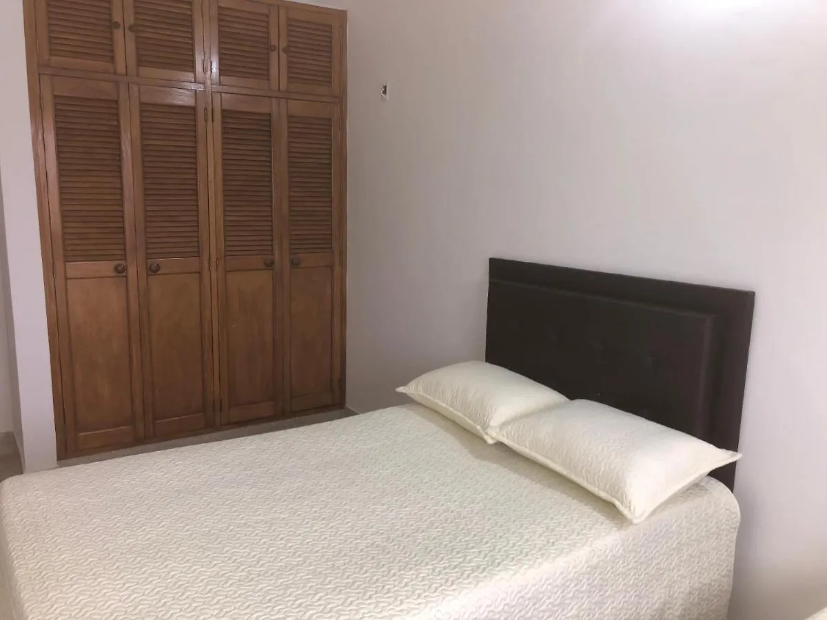 Apartamento Apartamento Amplio En Laureles, Excelente Ubicacion, 3 Alcobas 403 Medellín 0*,  Colombia