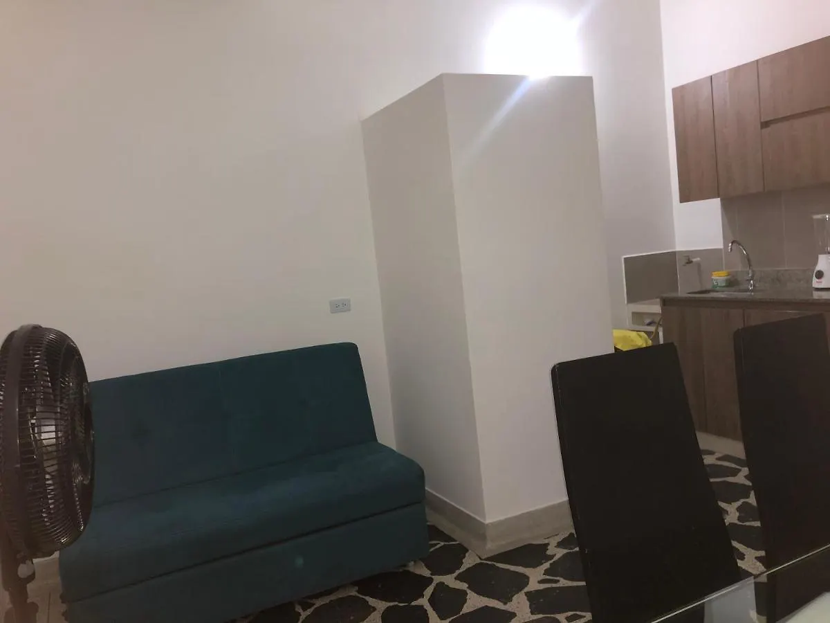 Apartamento Apartamento Amplio En Laureles, Excelente Ubicacion, 3 Alcobas 403 Medellín
