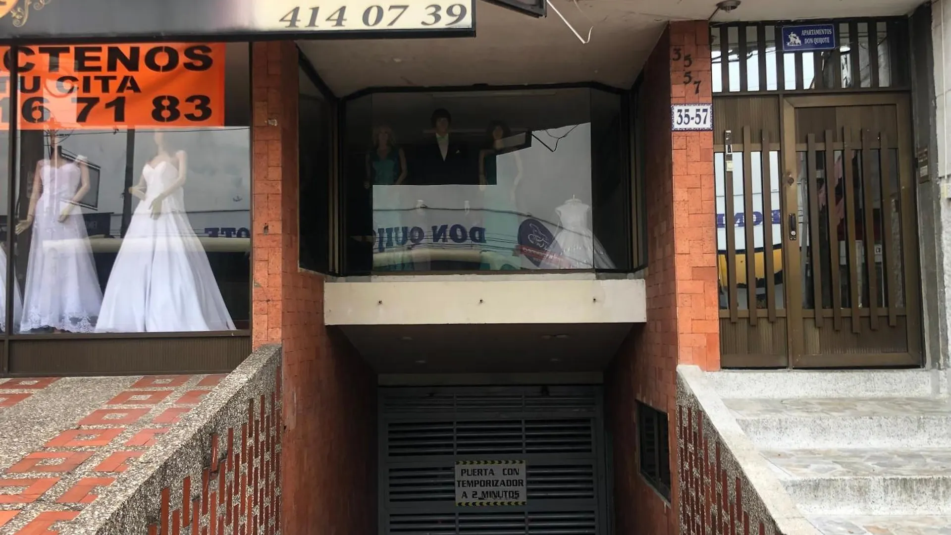 Apartamento Apartamento Amplio En Laureles, Excelente Ubicacion, 3 Alcobas 403 Medellín